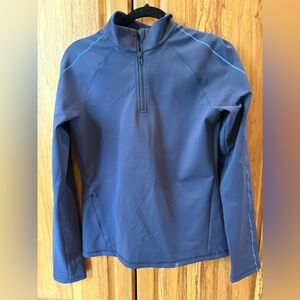 Outdoor voices navy pull over athletic top size medium